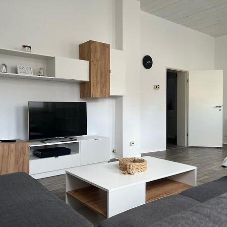 Frisch Renoviert - Ruhig Aber Dennoch Sehr Zentral Gelegen Apartamento Wilhelmshaven Exterior foto